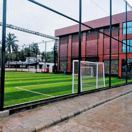 Cap Sports Center Hotel Nileshwar Ngoại thất bức ảnh