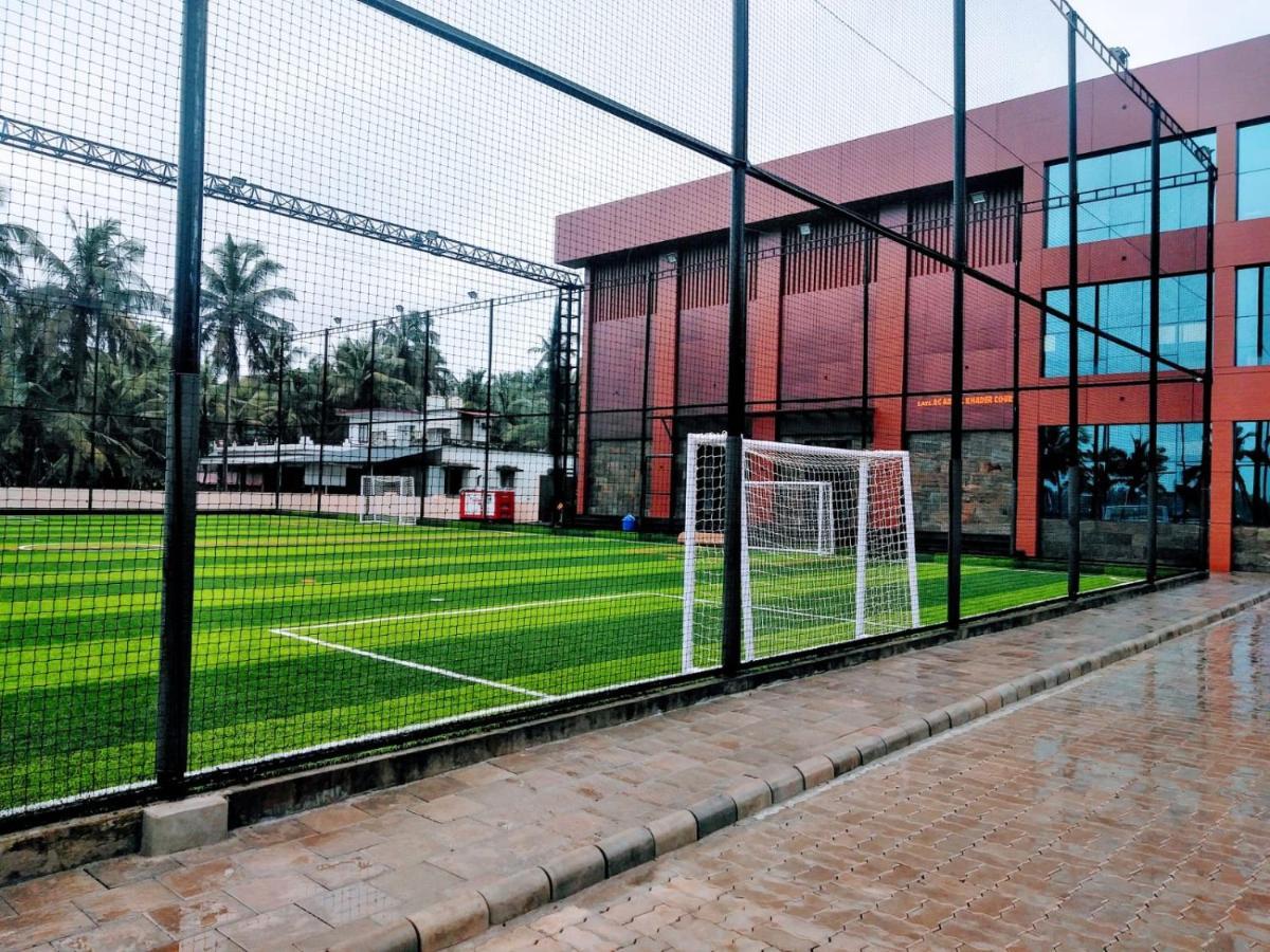 Cap Sports Center Hotel Nileshwar Ngoại thất bức ảnh