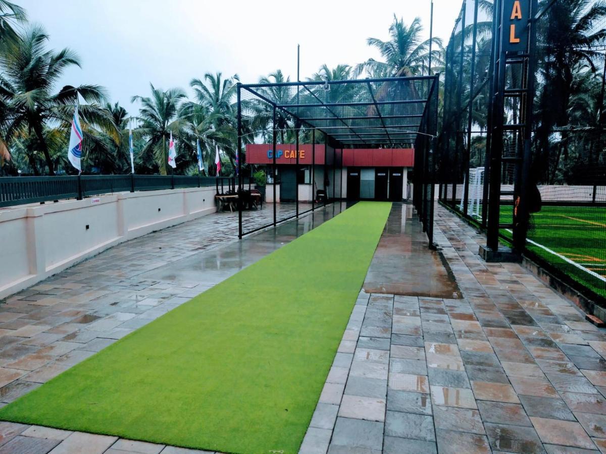 Cap Sports Center Hotel Nileshwar Ngoại thất bức ảnh