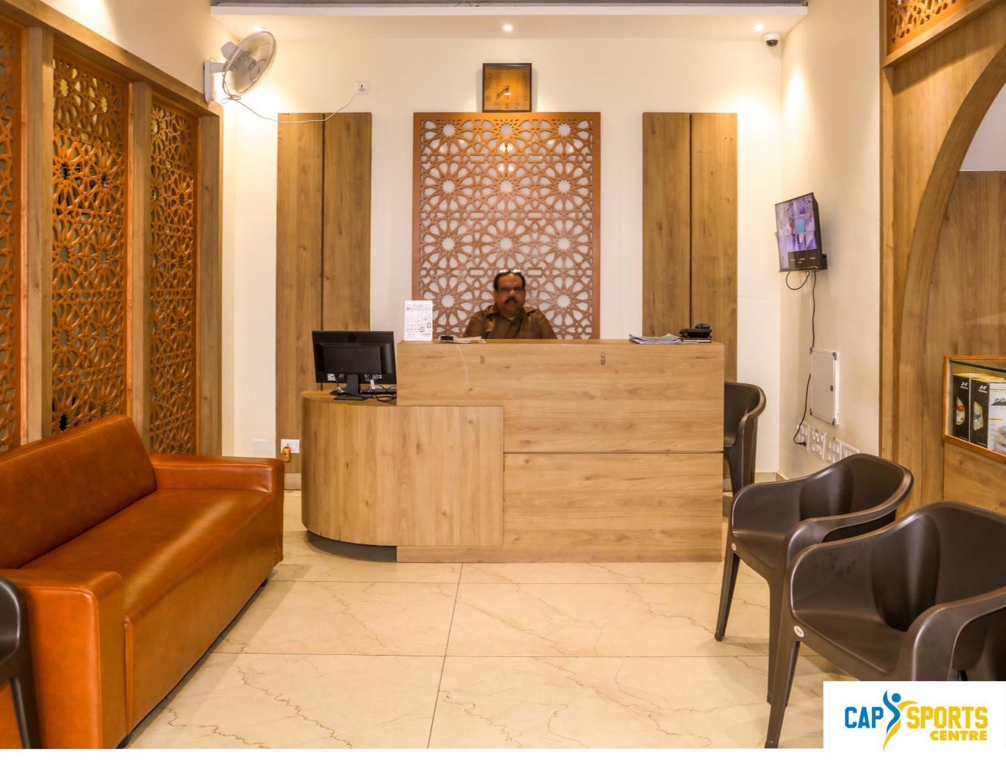 Cap Sports Center Hotel Nileshwar Ngoại thất bức ảnh
