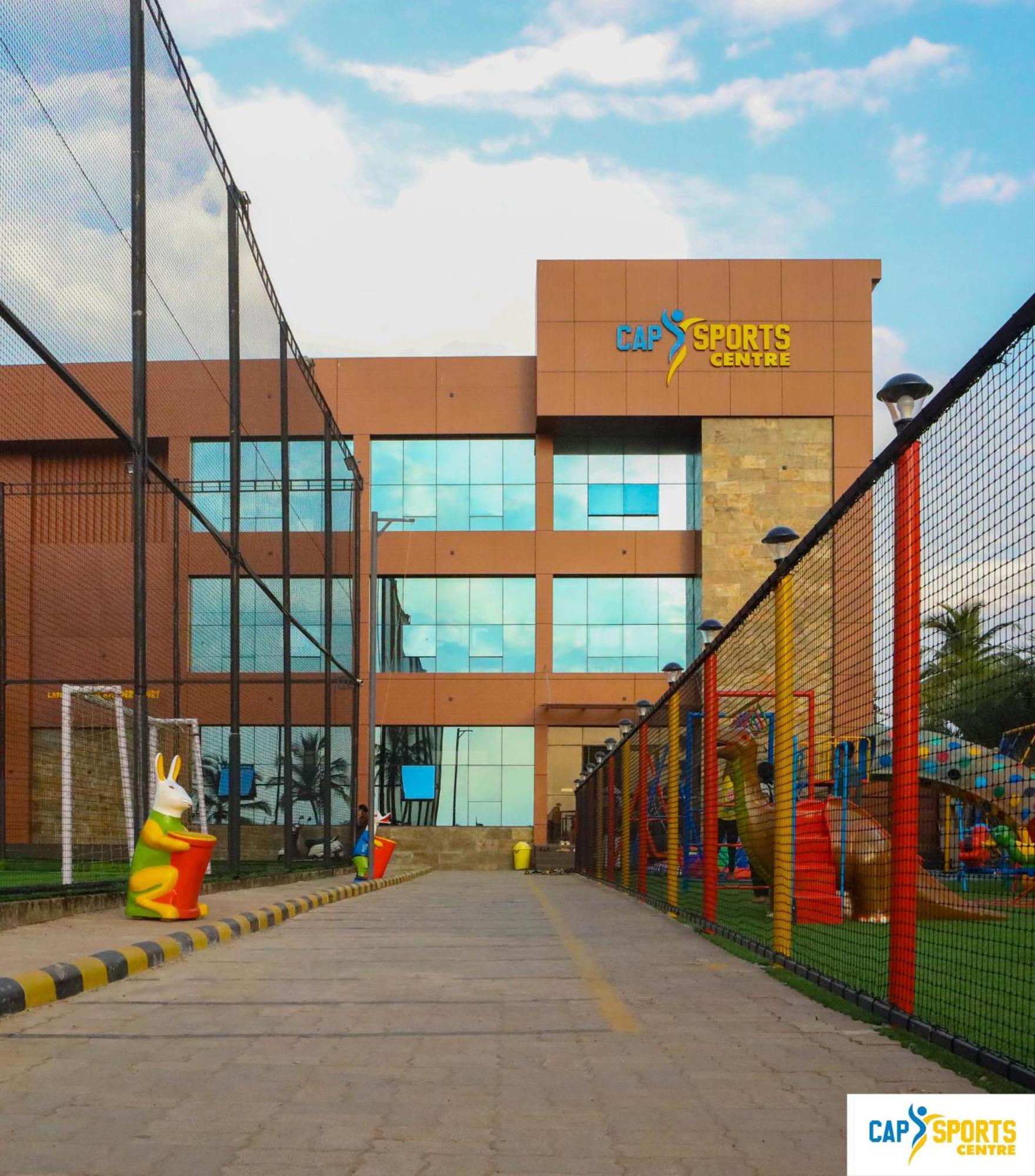 Cap Sports Center Hotel Nileshwar Ngoại thất bức ảnh